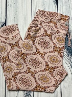 kate quinn Womens Skinny Jogger 70’s Rose Floral Wallpaper Size M